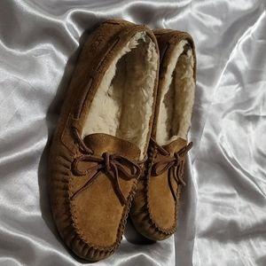 Ugg Moccasin 8 Women's